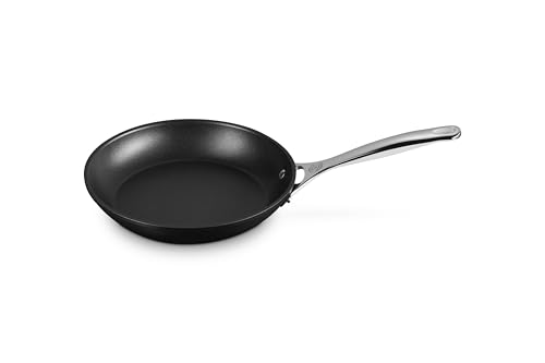 Image of Le Creuset Toughened Non-Stick PRO Fry Pan, 9.5 inch