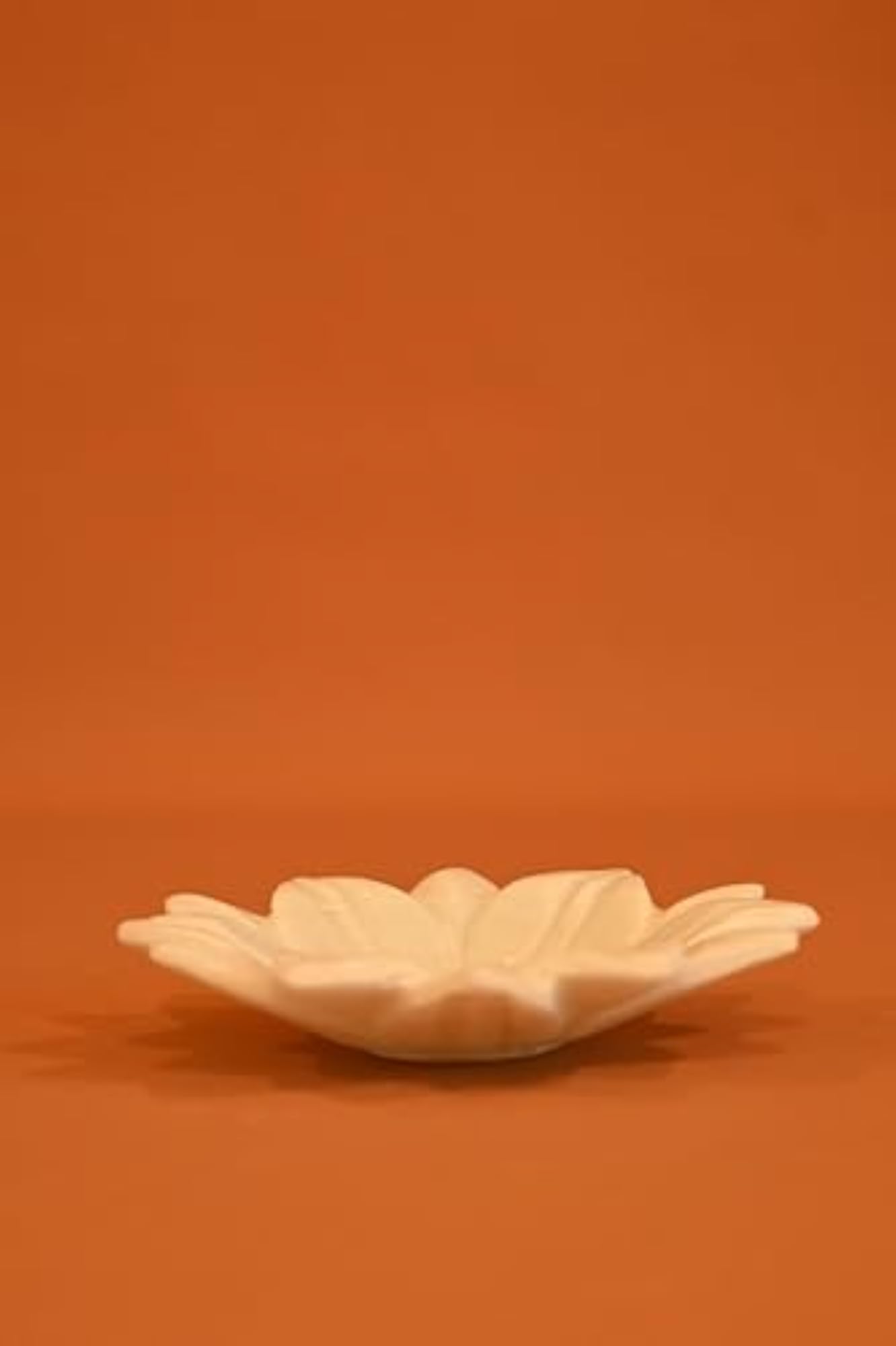 Marble Candle Holder with Decorative Lotus Flower Design
