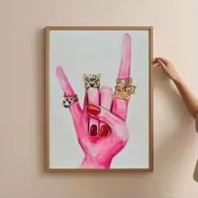 Affiche imprimée main rose pour habiller un grand mur de salon