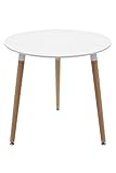 Versátil . Es una silla ideal para diversos espacios del hogar: Comedor, salón y cocina. También destaca para completar bares, hoteles y restaurantes.