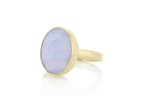 Bague à chaton en agate bleue ovale, l'excellence des pierres gemmes