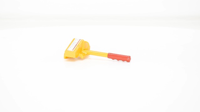 Image of Vestil SRC-1 Steel Single Rail Chock 7-1 /2 In. Width Yellow