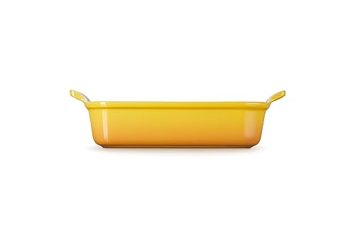 Le Creuset Heritage Rectangular Dish, Stoneware, 26 cm, 2.4 litres, Nectar, 71102266720001 - Image 3