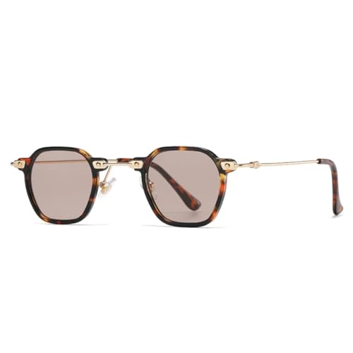Lunettes de soleil punk pour homme idéales en terrasse de café ou festival rétro