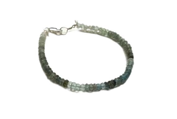 Bracelet aigue-marine mousse verte 4mm à porter au quotidien pour un style empilable