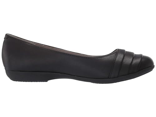 Image of Cliffs by White Mountain Women's Clara Cushioned Ballet Flat
