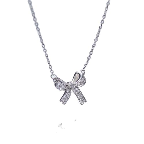 Collier de type nœud argenté léger contre les bijoux lourds