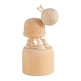 Puedes colocar este adorno de marioneta suavemente porque viene con una base; y es muy hermoso y decorativo porque tiene una textura de madera en su superficie.