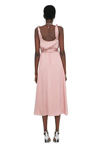 Robe avec ceinture Trendyol taille ajustée élégante