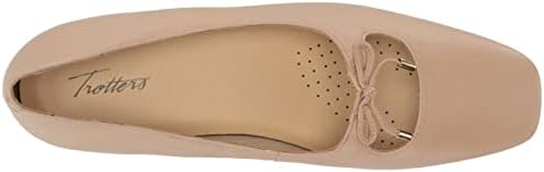 Trotters Women's Flats, Nude, 9 Narrow | Image 4