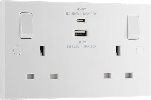 BG Electrical 45W Double Switched Power Wall Plug Socket with Super Fast Charge Type A & C USB Charging Ports Square Edge Nexus 900 Series White Moulded 13A 922UAC45