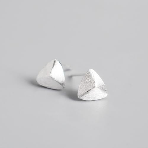 Bouchon d'oreille triangle à porter au bureau comme en soirée chic