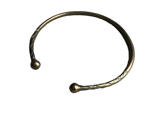 ARTIZANSTORE Medieval Hand Forged Celtic Torc Iron Hammered Jewellery Celts Iron Age Pagan Necklace Brass Finish Torque Historical Jewel History
