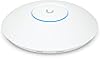 Ubiquiti U7-Pro Access Point WiFi 7, UniFi, Tri-Band 2.4/5/6 GHz, 2.5 GbE, Copertura 140 m², PoE+, Bianco