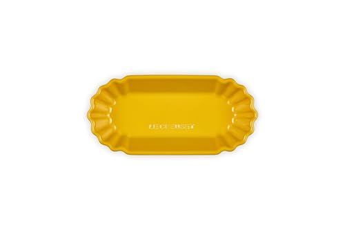 Image of Le Creuset Stoneware Bistro Boat, 14 oz. (8.5 inch L x 4 inch W x 1.7 inch D), Nectar