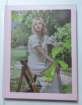 Amazon.co.jp: Yes, I am Mina: 1ST PHOTOBOOK Pink Ver TWICE : おもちゃ