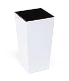 Ein Innentopf bringt den Vorteil mit sich, dass zum einen weniger Erde benötigt wird und zum anderen dieser zur Bepflanzung heraus genommen werden kann.