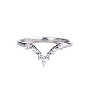 925 Sterling Silver Diamond Curved Marquise Round Wedding Band Solitaire Half-Eternity Engagement Finger Ring Wedding Band for Women Bridal Promise Gift (Sterling Silver, 5.5)