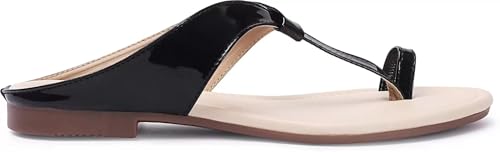 Image of Women's Toe Ring Sandals - Elegant Ruched Strap Design, Ideal for Party, Festive & Casual Wear