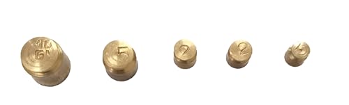 Báscula decorativa antigua de latón con base de madera miniatura 3
