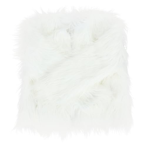 Manteau LED pour femme afin de rester au chaud et illuminer les fêtes costumées.