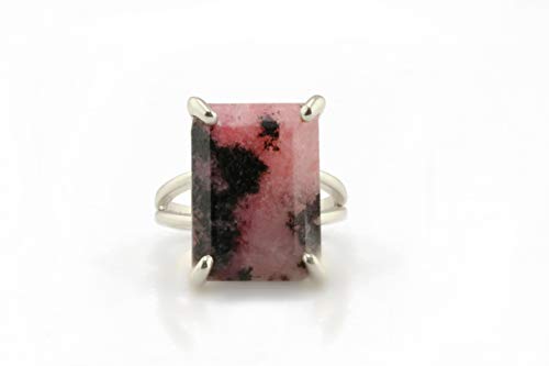 Bague rectangle en pierre massive pour affirmer son style - 4