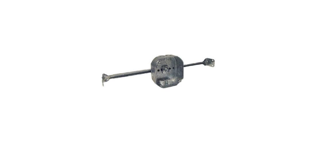 Boîte octogonale 4x1.5 pouces en acier avec support de barre réglable 8326