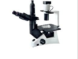 Close-up of the Magnus Invi Inverted Microscope stage ma kifample detentur