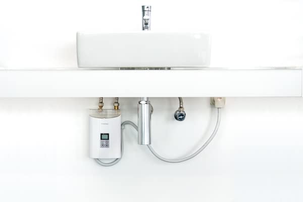 Amazon | ☆国内メーカー製造品の電気瞬間湯沸器☆【日本イトミック