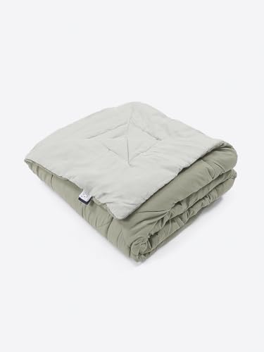 Image of Monte Carlo Polyester Comforter Single Bed | 200 GSM Lightweight & Reversible | Soft Quilt for Mild Winter | Easy Care All Season Comforter (Green) | 59 x 87 Inches