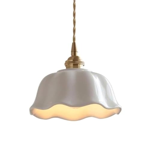 Lámpara colgante cerámica y latón dorado con borde festoneado ideal para iluminar el dormitorio