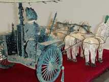 Amazon.co.jp: 中国 兵馬俑の遺跡 古代の戦車 置物 : ホーム＆キッチン