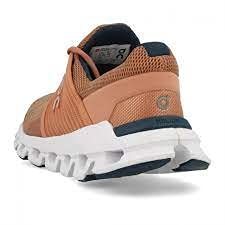 Image of On Women's Cloudswift Sneakers