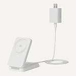 Amazon Basics MagSafe Compatible 25W max. Chargement rapide certifié Qi2.2 2-in-1 Station de recharge sans fil, support pliable pour iPhone 17/16/15/14/13/12, AirPods, avec 45W max. Adaptateur blanc