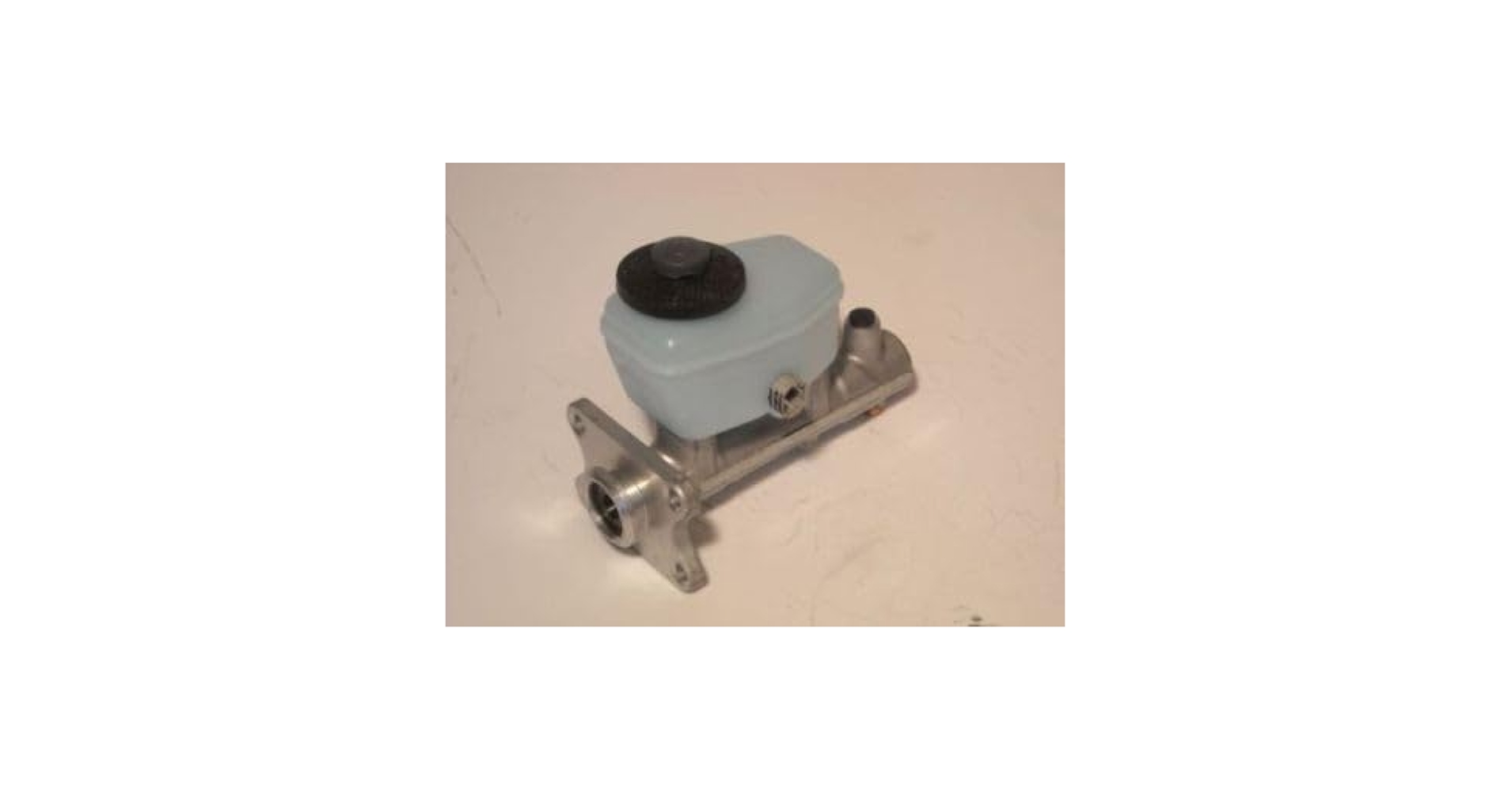 Amazon.com: Aisin BMT-068 Brake Master Cylinder : Automotive