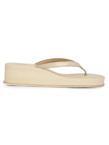Image of Bata Women's Thong Flip-Flop Slippers - Comfortable, Trendy Casual Footwear for Everyday Wear in Stylish Design