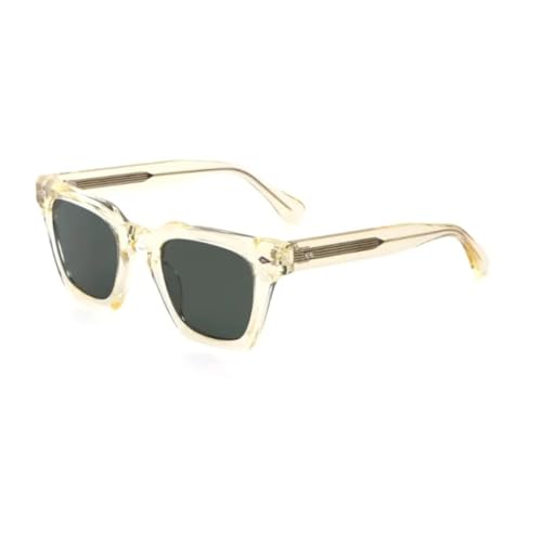 Lunettes de soleil pour l'été et terrasses en ville style rétro