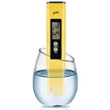 Digitales PH-Messgerät, PH-Messgerät 0,01 PH Hochpräziser Wasserqualitätstester mit 0-14 PH-Messbereich für Haushaltstrinken, Pool- und Aquariumwasser PH-Tester Design mit ATC (2019-Gelb) Cover