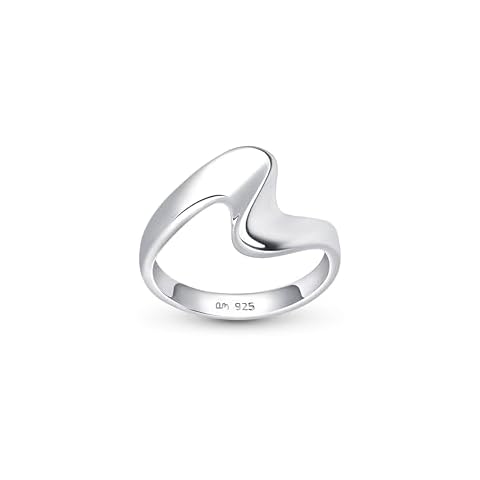 Amberta Solid Silver Wave Ring for Women Cover