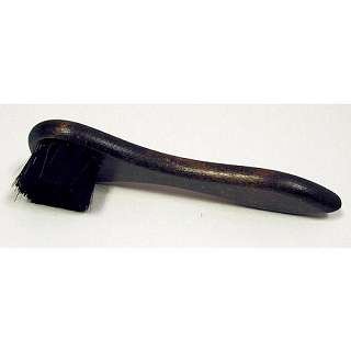Black Dauber