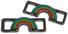 Dai un tocco di fascino ai tuoi pattini con questi adorabili ciondoli in pizzo! Progettato per migliorare i tuoi stivali da pattinaggio con personalità e stile, questo set include due charms, uno per ogni pattino. Questi ciondoli si infilano facilmente attraverso i lacci della punta, tenendosi al sicuro mentre si pattina. Scegli tra due forme affascinanti: un classico cuore o un trifoglio fortunato, perfetto per esprimere il tuo stile sulla pista o sul ghiaccio. Include: 2 ciondoli in pizzo (1 per pattino).