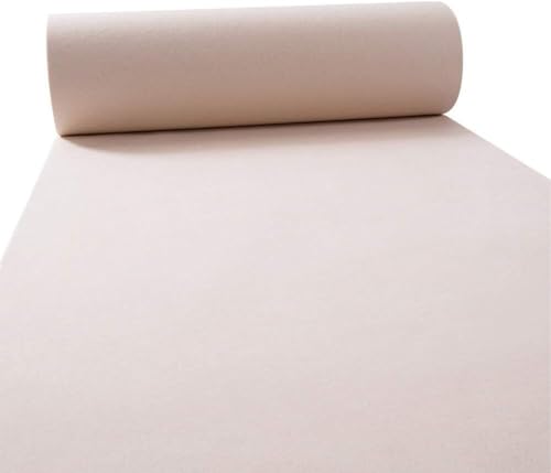 Alfombra de boda color champán ideal para pasillos de ceremonias en jardín exterior