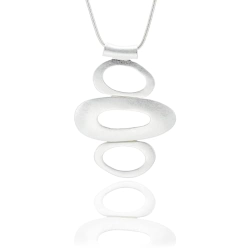 Collier long femme et homme idéal pour un look festival punk