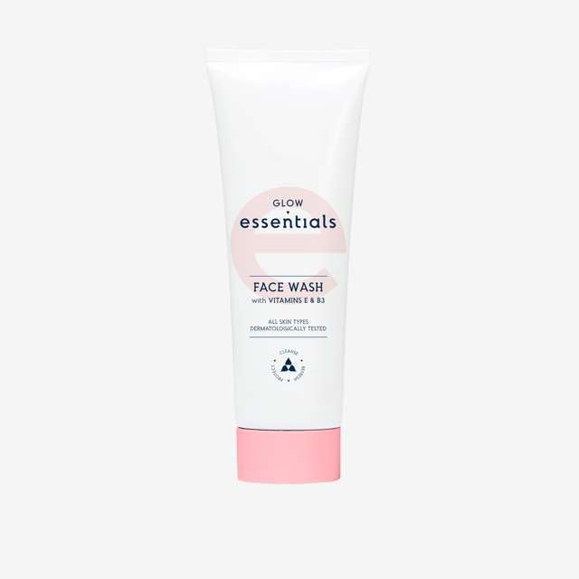 Glow Essentials Face Wash with Vitamins E & B3 Amazon.in Beauty