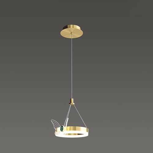 Lustre de plafond design doré pour une ambiance de chambre cocooning