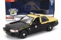 Amazon.co.jp: グリーンライト 1/24 2010 フォード クラウン