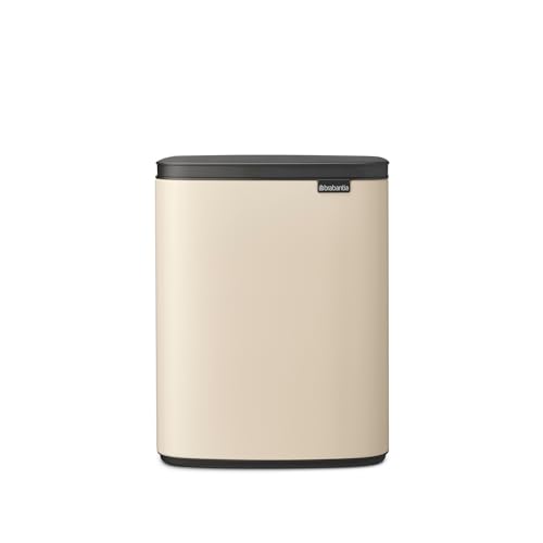 Cubo de basura Bo 12L Brabantia rectangular de pedal color soft beige para bano o cocina