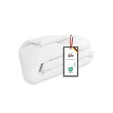 RIBECO Bettdecke Susi 200 x 220 cm, Zudecke mit Federn & Daunen für perfektes Schlafklima, 1220 g Gewicht, Baumwollbezug, Waschbar bei 60°C, Made in Germany, Wärmeklasse: Warm