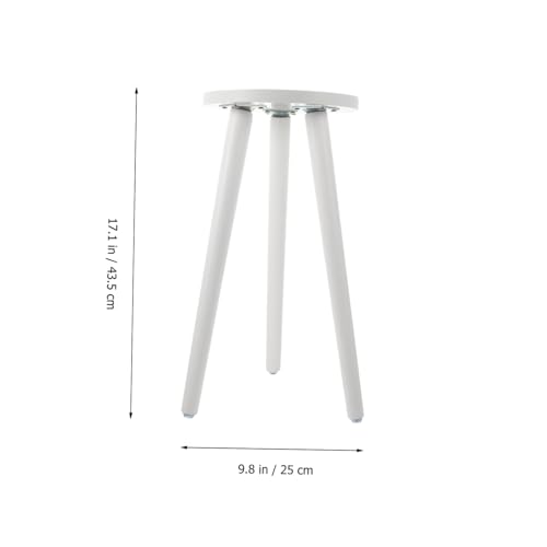 Structure stable pour pot de fleurs évitant les chutes au sol