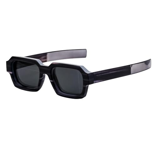 Lunettes de soleil rétro punk en festival et pour vos sorties mode en ville